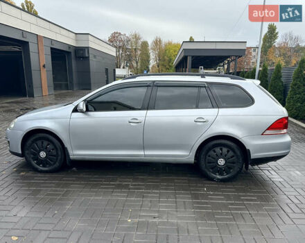 Фольксваген Гольф 2009 в Черкассах на Automoto.ua Серый Фольксваген Гольф, объемом двигателя 1.9 л и пробегом 221 тыс. км за 6950 $, фото 6 на Automoto.ua