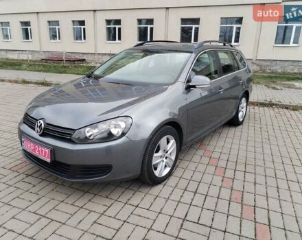 Серый Фольксваген Гольф, объемом двигателя 1.6 л и пробегом 253 тыс. км за 7700 $, фото 6 на Automoto.ua