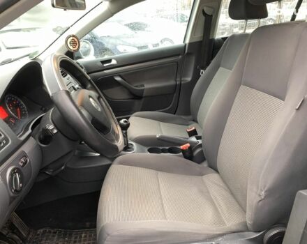 Серый Фольксваген Гольф, объемом двигателя 1.9 л и пробегом 280 тыс. км за 6690 $, фото 26 на Automoto.ua