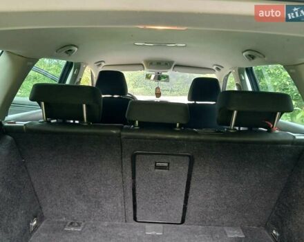 Серый Фольксваген Гольф, объемом двигателя 1.6 л и пробегом 260 тыс. км за 7400 $, фото 43 на Automoto.ua