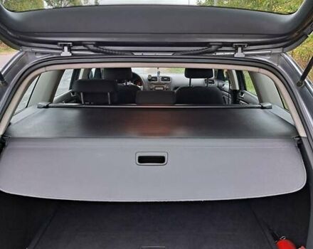 Фольксваген Гольф 2009 в Нетешине на Automoto.ua Серый Фольксваген Гольф, объемом двигателя 1.6 л и пробегом 245 тыс. км за 6900 $, фото 1 на Automoto.ua