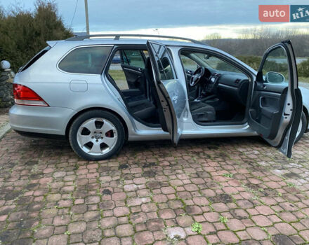 Серый Фольксваген Гольф, объемом двигателя 1.9 л и пробегом 343 тыс. км за 5900 $, фото 82 на Automoto.ua