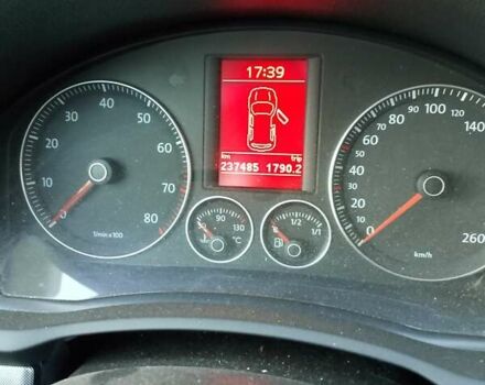 Серый Фольксваген Гольф, объемом двигателя 1.4 л и пробегом 237 тыс. км за 7500 $, фото 17 на Automoto.ua