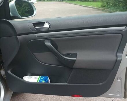 Серый Фольксваген Гольф, объемом двигателя 1.4 л и пробегом 175 тыс. км за 5300 $, фото 42 на Automoto.ua