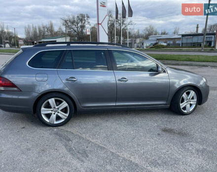 Серый Фольксваген Гольф, объемом двигателя 1.6 л и пробегом 342 тыс. км за 7200 $, фото 5 на Automoto.ua