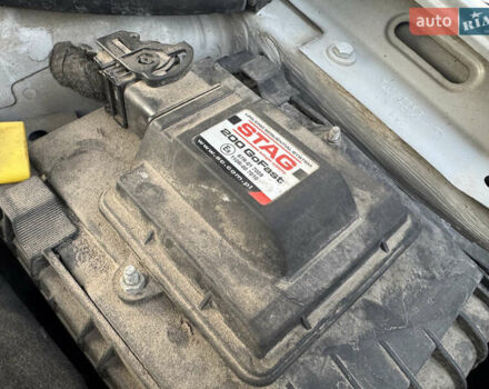 Серый Фольксваген Гольф, объемом двигателя 1.6 л и пробегом 225 тыс. км за 6450 $, фото 50 на Automoto.ua