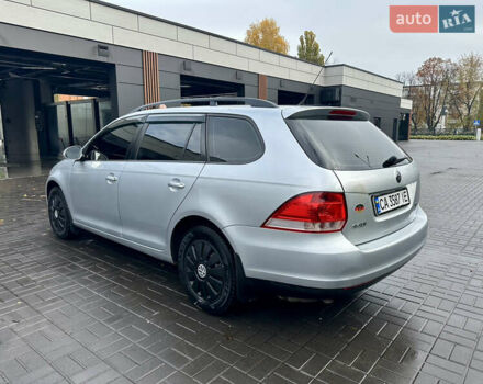 Фольксваген Гольф 2009 в Черкассах на Automoto.ua Серый Фольксваген Гольф, объемом двигателя 1.9 л и пробегом 221 тыс. км за 6950 $, фото 5 на Automoto.ua