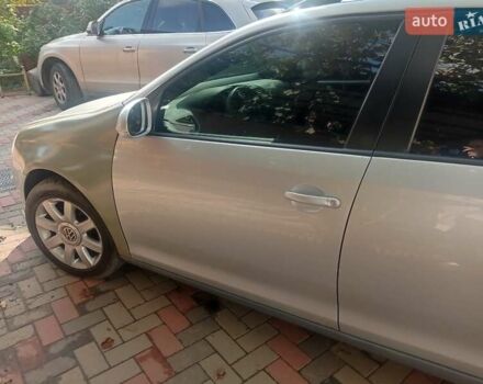 Фольксваген Гольф 2009 в Черноморске (Ильичевске) на Automoto.ua Серый Фольксваген Гольф, объемом двигателя 1.39 л и пробегом 233 тыс. км за 4800 $, фото 6 на Automoto.ua