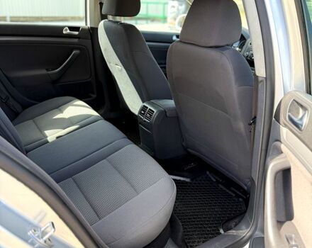 Сірий Фольксваген Гольф, об'ємом двигуна 1.6 л та пробігом 207 тис. км за 6700 $, фото 12 на Automoto.ua