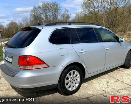 Серый Фольксваген Гольф, объемом двигателя 1.4 л и пробегом 236 тыс. км за 3800 $, фото 2 на Automoto.ua