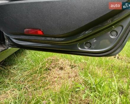 Серый Фольксваген Гольф, объемом двигателя 1.6 л и пробегом 260 тыс. км за 7400 $, фото 39 на Automoto.ua