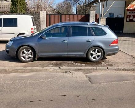 Серый Фольксваген Гольф, объемом двигателя 1.39 л и пробегом 310 тыс. км за 6000 $, фото 1 на Automoto.ua