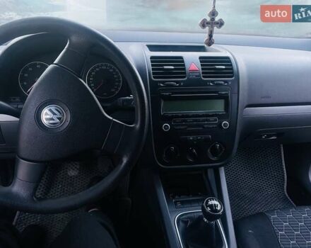 Серый Фольксваген Гольф, объемом двигателя 1.39 л и пробегом 298 тыс. км за 6000 $, фото 4 на Automoto.ua