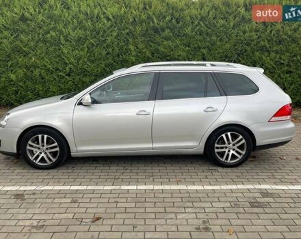 Серый Фольксваген Гольф, объемом двигателя 1.4 л и пробегом 214 тыс. км за 6200 $, фото 3 на Automoto.ua