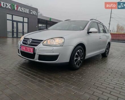 Серый Фольксваген Гольф, объемом двигателя 1.4 л и пробегом 245 тыс. км за 6200 $, фото 1 на Automoto.ua