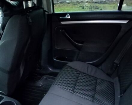 Серый Фольксваген Гольф, объемом двигателя 1.6 л и пробегом 300 тыс. км за 6800 $, фото 8 на Automoto.ua