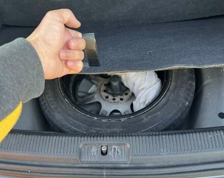 Сірий Фольксваген Гольф, об'ємом двигуна 1.6 л та пробігом 254 тис. км за 7500 $, фото 15 на Automoto.ua