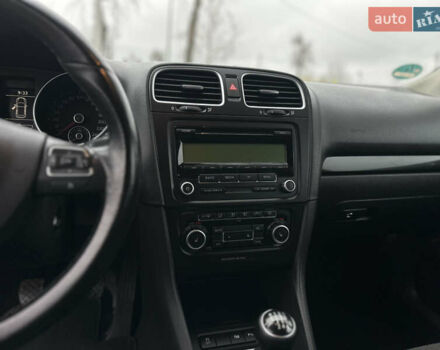 Сірий Фольксваген Гольф, об'ємом двигуна 1.39 л та пробігом 214 тис. км за 7500 $, фото 29 на Automoto.ua