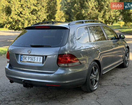 Фольксваген Гольф 2010 у Рівному на Automoto.ua Сірий Фольксваген Гольф, об'ємом двигуна 1.6 л та пробігом 299 тис. км за 6700 $, фото 18 на Automoto.ua