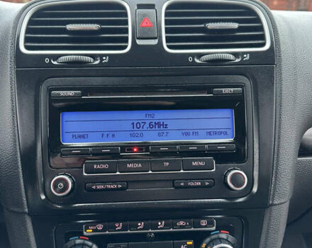 Серый Фольксваген Гольф, объемом двигателя 1.39 л и пробегом 240 тыс. км за 6750 $, фото 17 на Automoto.ua