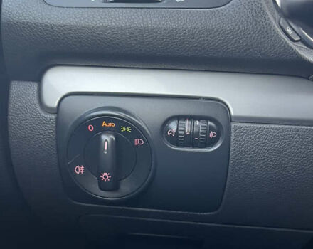 Серый Фольксваген Гольф, объемом двигателя 1.6 л и пробегом 338 тыс. км за 6900 $, фото 22 на Automoto.ua