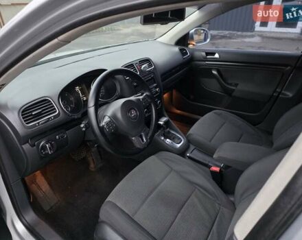 Серый Фольксваген Гольф, объемом двигателя 1.6 л и пробегом 270 тыс. км за 7500 $, фото 12 на Automoto.ua