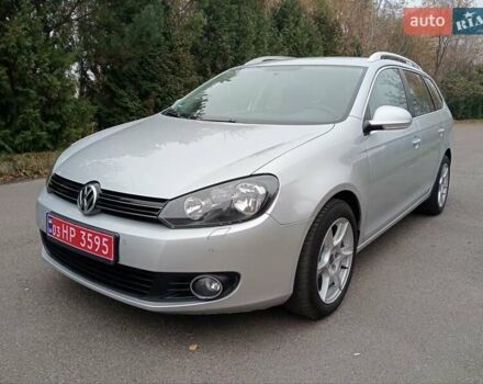 Серый Фольксваген Гольф, объемом двигателя 1.6 л и пробегом 235 тыс. км за 7500 $, фото 1 на Automoto.ua