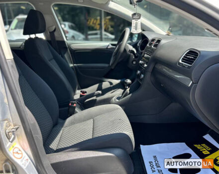 Сірий Фольксваген Гольф, об'ємом двигуна 2 л та пробігом 332 тис. км за 8200 $, фото 18 на Automoto.ua