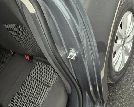 Сірий Фольксваген Гольф, об'ємом двигуна 1.6 л та пробігом 219 тис. км за 8100 $, фото 27 на Automoto.ua