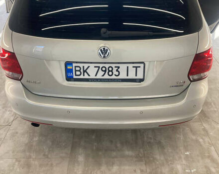 Серый Фольксваген Гольф, объемом двигателя 1.6 л и пробегом 250 тыс. км за 9600 $, фото 8 на Automoto.ua