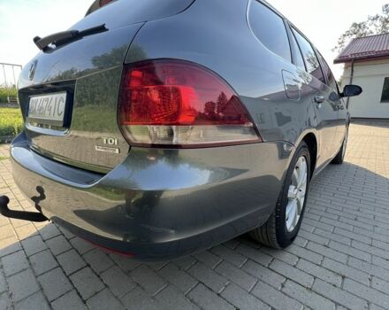 Серый Фольксваген Гольф, объемом двигателя 1.6 л и пробегом 254 тыс. км за 7500 $, фото 8 на Automoto.ua