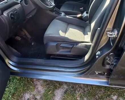 Серый Фольксваген Гольф, объемом двигателя 1.6 л и пробегом 170 тыс. км за 7950 $, фото 5 на Automoto.ua