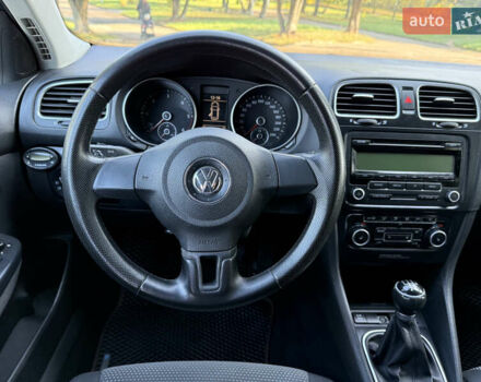Фольксваген Гольф 2010 у Рівному на Automoto.ua Сірий Фольксваген Гольф, об'ємом двигуна 1.6 л та пробігом 299 тис. км за 6700 $, фото 37 на Automoto.ua