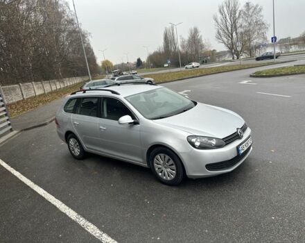 Серый Фольксваген Гольф, объемом двигателя 1.6 л и пробегом 250 тыс. км за 5900 $, фото 1 на Automoto.ua