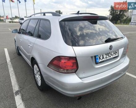 Серый Фольксваген Гольф, объемом двигателя 1.6 л и пробегом 241 тыс. км за 6850 $, фото 6 на Automoto.ua