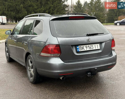 Серый Фольксваген Гольф, объемом двигателя 1.6 л и пробегом 298 тыс. км за 6550 $, фото 10 на Automoto.ua