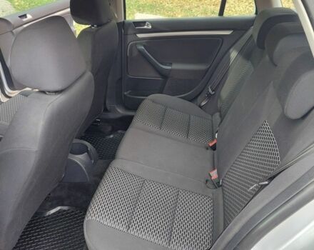 Сірий Фольксваген Гольф, об'ємом двигуна 0 л та пробігом 286 тис. км за 7200 $, фото 12 на Automoto.ua