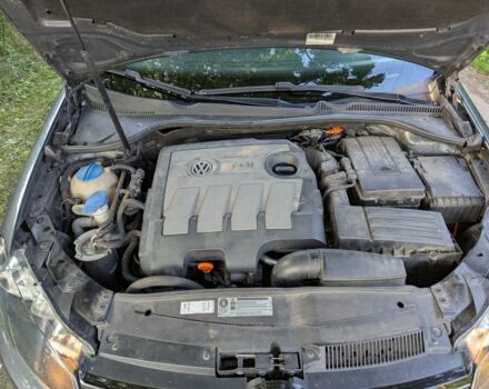 Серый Фольксваген Гольф, объемом двигателя 1.6 л и пробегом 216 тыс. км за 8300 $, фото 9 на Automoto.ua