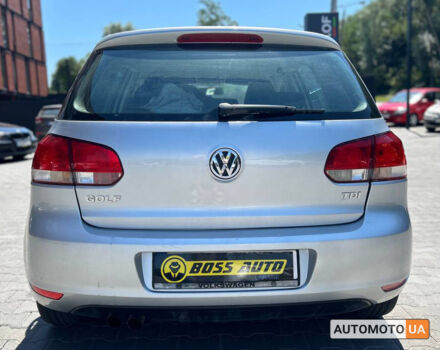Сірий Фольксваген Гольф, об'ємом двигуна 2 л та пробігом 332 тис. км за 8200 $, фото 4 на Automoto.ua