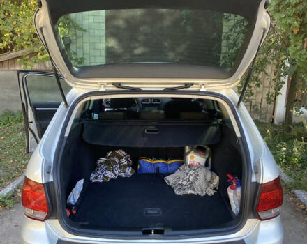 Серый Фольксваген Гольф, объемом двигателя 1.39 л и пробегом 235 тыс. км за 8500 $, фото 27 на Automoto.ua