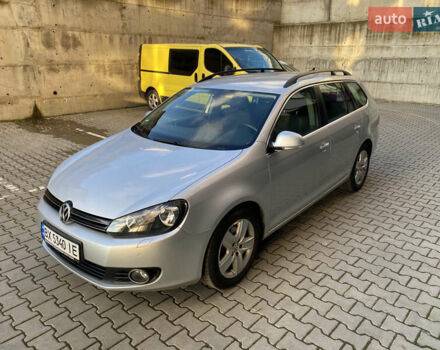 Серый Фольксваген Гольф, объемом двигателя 1.6 л и пробегом 217 тыс. км за 8800 $, фото 18 на Automoto.ua