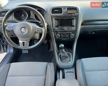 Серый Фольксваген Гольф, объемом двигателя 1.4 л и пробегом 187 тыс. км за 6900 $, фото 5 на Automoto.ua