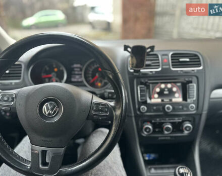 Серый Фольксваген Гольф, объемом двигателя 1.6 л и пробегом 260 тыс. км за 7250 $, фото 11 на Automoto.ua