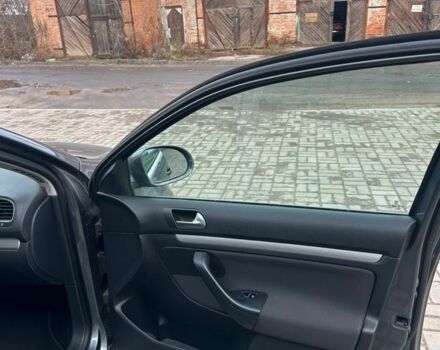 Серый Фольксваген Гольф, объемом двигателя 1.4 л и пробегом 190 тыс. км за 7800 $, фото 7 на Automoto.ua