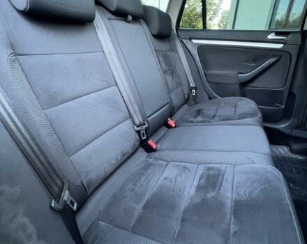 Серый Фольксваген Гольф, объемом двигателя 1.6 л и пробегом 254 тыс. км за 7500 $, фото 19 на Automoto.ua