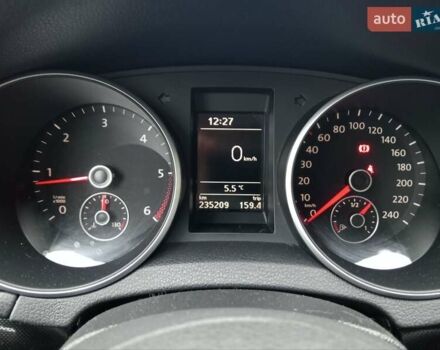Серый Фольксваген Гольф, объемом двигателя 1.6 л и пробегом 235 тыс. км за 7500 $, фото 11 на Automoto.ua