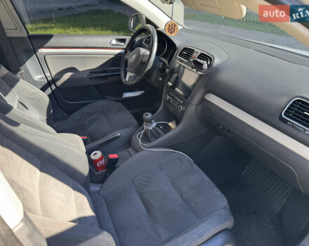 Сірий Фольксваген Гольф, об'ємом двигуна 1.6 л та пробігом 267 тис. км за 7499 $, фото 7 на Automoto.ua