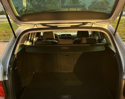 Серый Фольксваген Гольф, объемом двигателя 2 л и пробегом 370 тыс. км за 7900 $, фото 7 на Automoto.ua