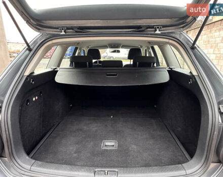 Сірий Фольксваген Гольф, об'ємом двигуна 1.39 л та пробігом 180 тис. км за 5999 $, фото 16 на Automoto.ua