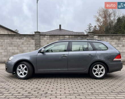 Сірий Фольксваген Гольф, об'ємом двигуна 1.39 л та пробігом 180 тис. км за 5999 $, фото 3 на Automoto.ua